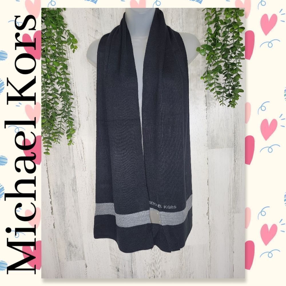 Michael Kors Scarf NWT